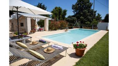 Lamia del fico con piscinapineta e zona giochi