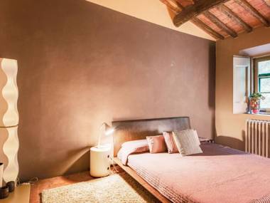 Lovely Villa in Molina di Quosa with Private Swimming Pool