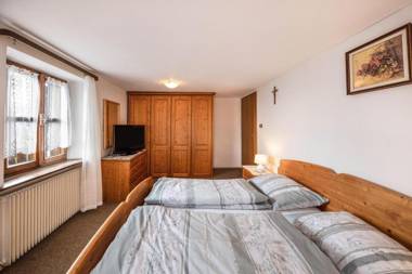 MALGORERHOF Mathilde