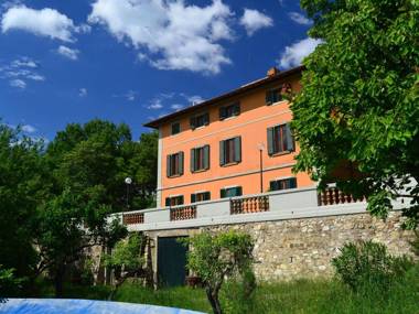 A part of a beautiful mansion with view of the Chianti Classico hills