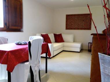 Apartment in San Casciano dei Bagni with Pool Parking & Garden