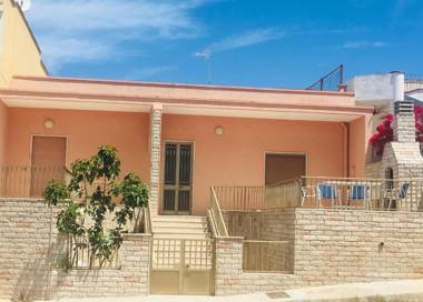 Casa al Mare con vista torre vado - posto vecchio 350 metri dal mare