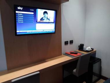 Residenza Cola Di Rienzo - Suite In Rome