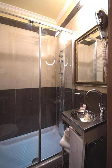 Hotel Manfredi Suite In Rome