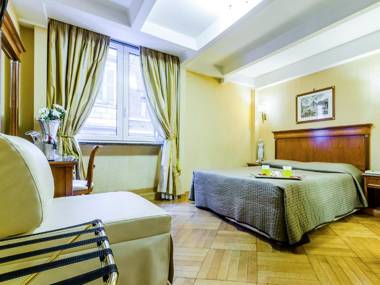 Luxury Rooms H 2000 Roma