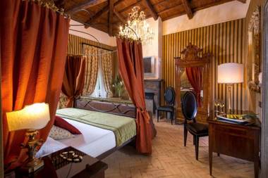 The Inn At The Roman Forum