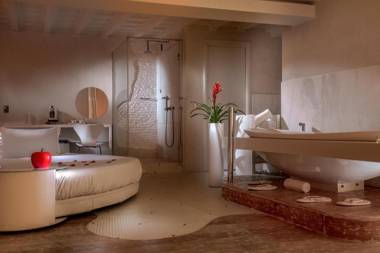 SuiteSistina for Lovers