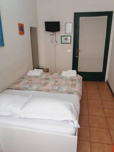 Meltin' Rome Guest House