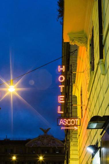 Hotel Ascot