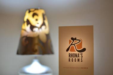 Rhona's Rooms