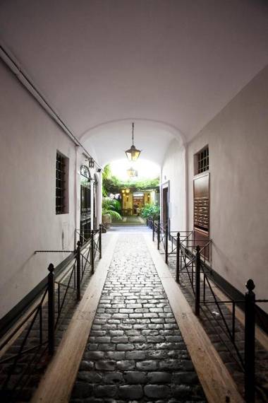 Pgrhome Luxury Apartments