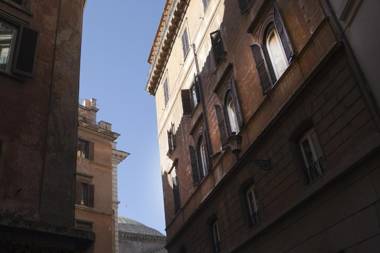 Best Suites Pantheon