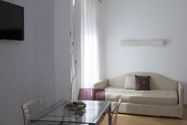 Best Suites Pantheon