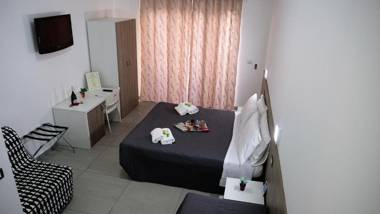 Tiburtina Royal Suites