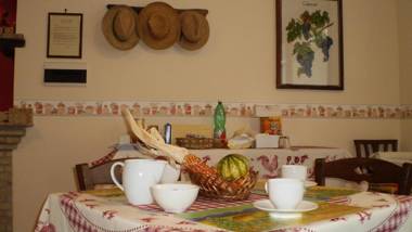 La Valle dei Casali B&B