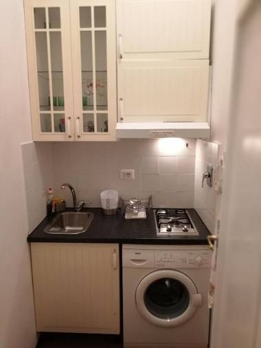 AL 171 Locazione Turistica a 50mt metro B1