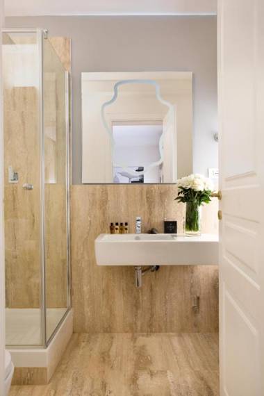 Via Del Corso Home Roma