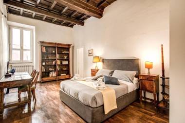 Borgo Pio Passetto Papale