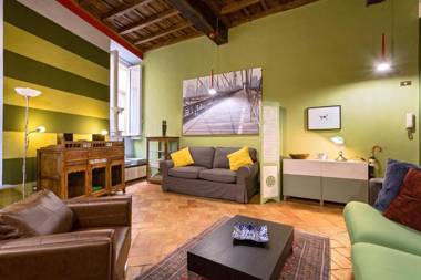 Rome as you feel - Vicolo delle Grotte