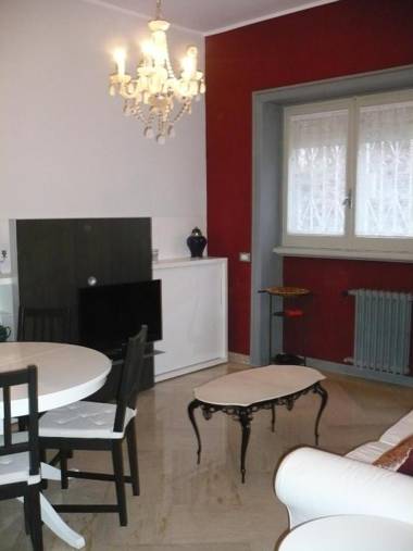 Joe's Unforgettable Vatican Nest