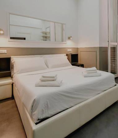 WE LOVE ROMA Guest House