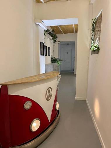 Domus Avi - Guest House