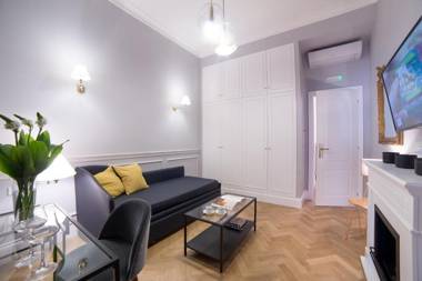 Rent In Rome Grand Master Suites