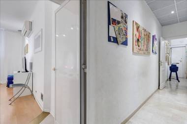 Holiday Jeans Apartment