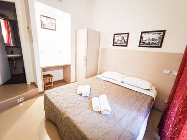 Booking House Roma