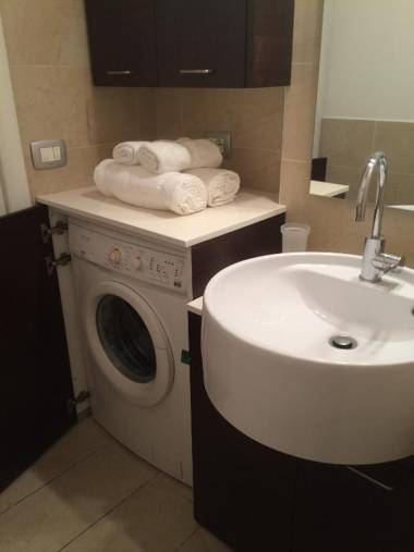 Chat&Chill Vatican Apartment