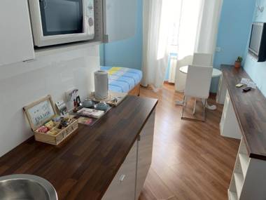 Luna Rossa Roma Guest House