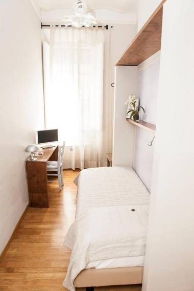 Florian Rooms Guest House