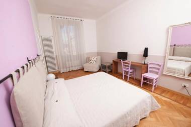 Florian Rooms Guest House