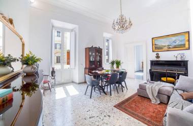 Super Big history Luxury At Colosseum