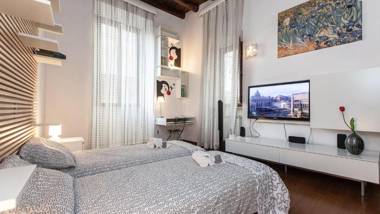 Pellegrino Luxury Apartment