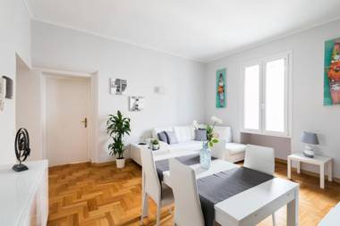 HomeHouse Giulio Cesare-San Pietro