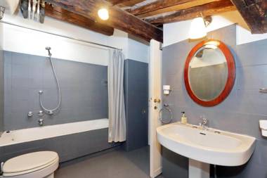 Farnese Apartment 1870