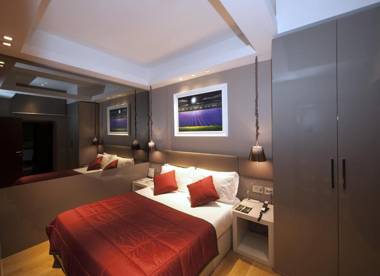 Harry's Bar Trevi Hotel & Restaurant