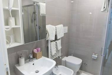 Metronia Guest House