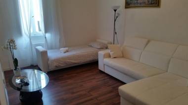 St. Peter's Luxury House