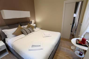 Appartamento Santi Quattro - Colosseo