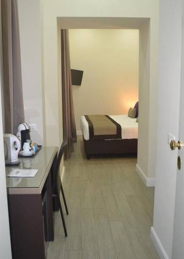 Bloom Apartment by La Griffe