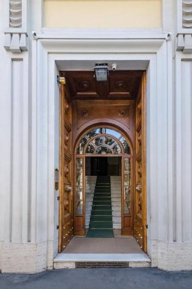 Bea Suites Luxury Rooms