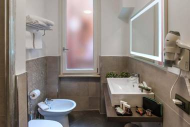 Navona Essence Hotel