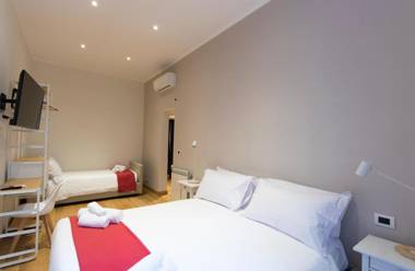 Colosseo Guest House