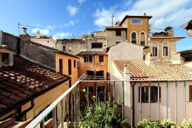 Pantheon Stylish Attic