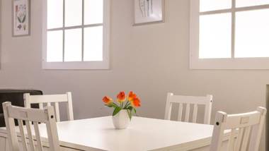 Rental in Rome Trastevere White