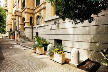 Vatican Holiday Junior