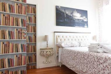 Romantic Flat near Metro Flaminio