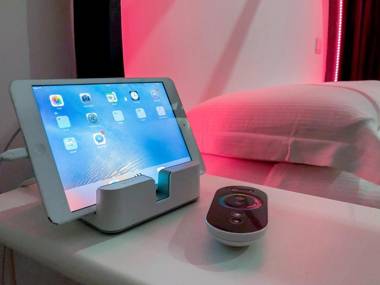 Colosseum Jacuzzi Suites